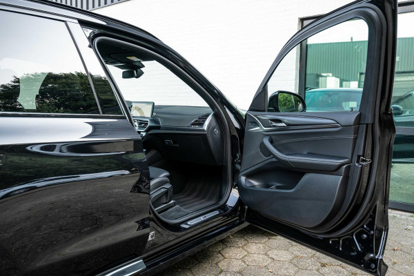 BMW X3 xDrive30e M-Sport Laser Trekhaak Leder 11.561km