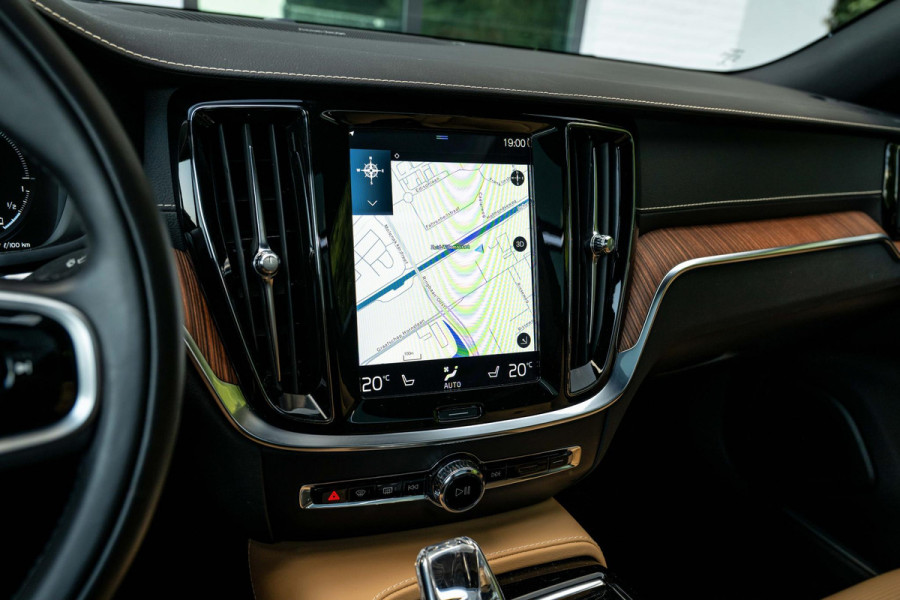 Volvo V60 2.0 T8 Recharge AWD Inscription 455pk LONG RANGE