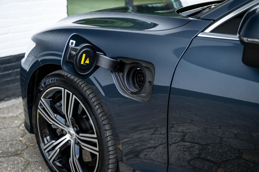 Volvo V60 2.0 T8 Recharge AWD Inscription 455pk LONG RANGE