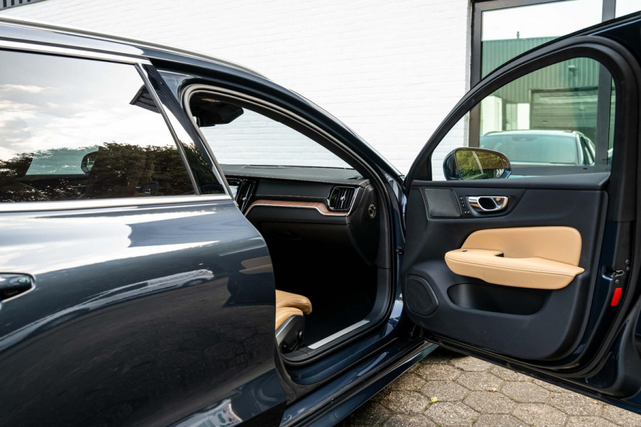 Volvo V60 2.0 T8 Recharge AWD Inscription 455pk LONG RANGE