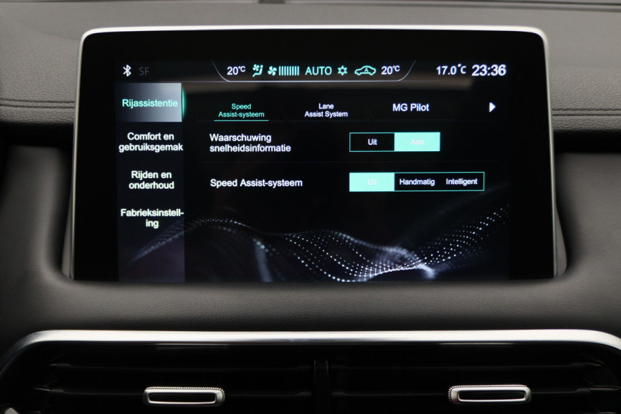 MG EHS 1.5 TGDI Luxury Leer, Panoramadak, 360° Camera, Apple CarPlay, ACC, Keyless, 18''