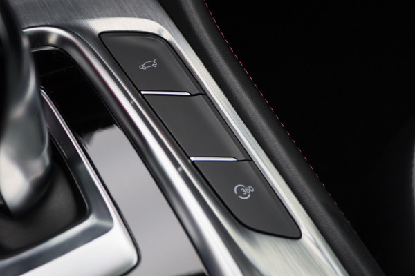 MG EHS 1.5 TGDI Luxury Leer, Panoramadak, 360° Camera, Apple CarPlay, ACC, Keyless, 18''