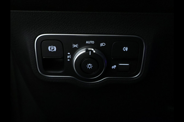Mercedes-Benz EQB 250 Business Line 67 kWh | Lichtmetalen velgen | Navigatie | MBUX wide screen | Parking support met camera achter | Inclusief 24 maanden MB Certified garantie voor Europa.