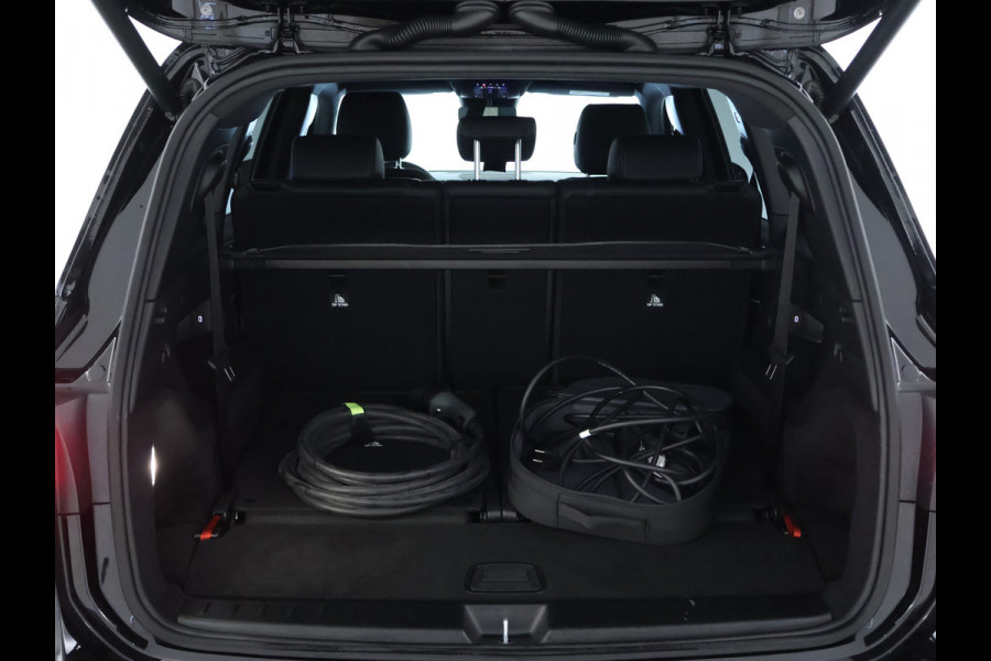 Mercedes-Benz EQB 250 Business Line 67 kWh | Lichtmetalen velgen | Navigatie | MBUX wide screen | Parking support met camera achter | Inclusief 24 maanden MB Certified garantie voor Europa.