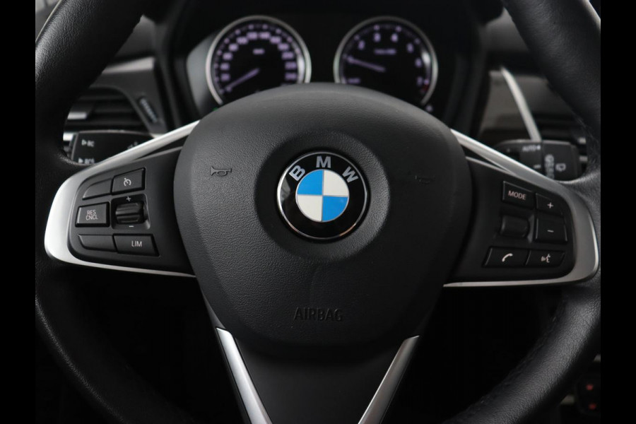 BMW 2 Serie Active Tourer 225xe iPerformance Luxury Line | Panoramadak | Leder  | Head-Up | Camera | Keyless | Navigatie | Park Assist | Adaptief LED