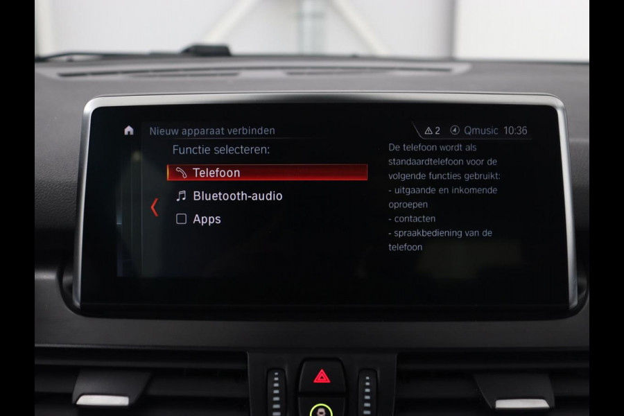 BMW 2 Serie Active Tourer 225xe iPerformance Luxury Line | Panoramadak | Leder  | Head-Up | Camera | Keyless | Navigatie | Park Assist | Adaptief LED