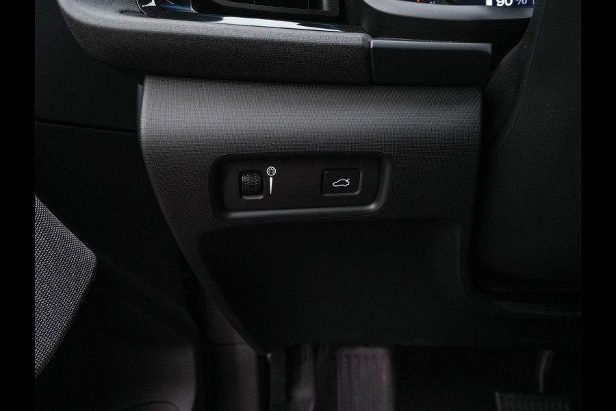 Polestar 2 Long Range Dual Motor Launch Edition 78kWh [ 3-Fase ] (INCL-BTW) *PANO | NAVI-FULLMAP | FULL-LED | ADAPTIVE-CRUISE | BLIND-SPOT | KEYLESS | LANE-ASSIST | DIGI-COCKPIT | CARPLAY | DAB+ | HEATED-COMFORTSEATS | ECC | MEMORY-PACK | PDC | 20''ALU*