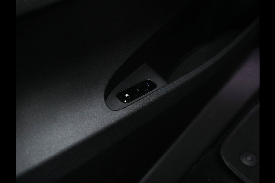Polestar 2 Long Range Dual Motor Launch Edition 78kWh [ 3-Fase ] (INCL-BTW) *PANO | NAVI-FULLMAP | FULL-LED | ADAPTIVE-CRUISE | BLIND-SPOT | KEYLESS | LANE-ASSIST | DIGI-COCKPIT | CARPLAY | DAB+ | HEATED-COMFORTSEATS | ECC | MEMORY-PACK | PDC | 20''ALU*