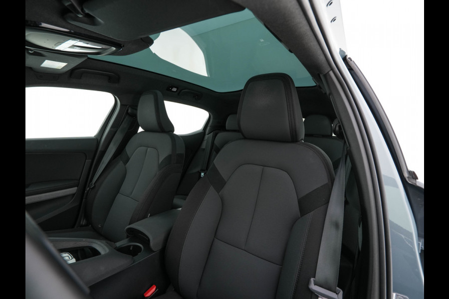 Polestar 2 Long Range Dual Motor Launch Edition 78kWh [ 3-Fase ] (INCL-BTW) *PANO | NAVI-FULLMAP | FULL-LED | ADAPTIVE-CRUISE | BLIND-SPOT | KEYLESS | LANE-ASSIST | DIGI-COCKPIT | CARPLAY | DAB+ | HEATED-COMFORTSEATS | ECC | MEMORY-PACK | PDC | 20''ALU*