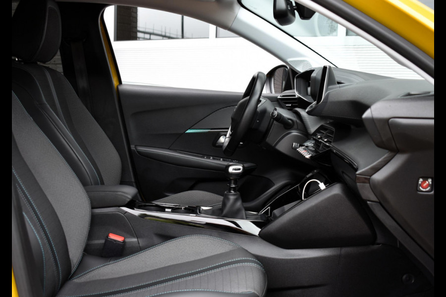Peugeot 208 1.2 PureTech 100PK Allure | Panodak | Carplay | Keyless | Incl. garantie