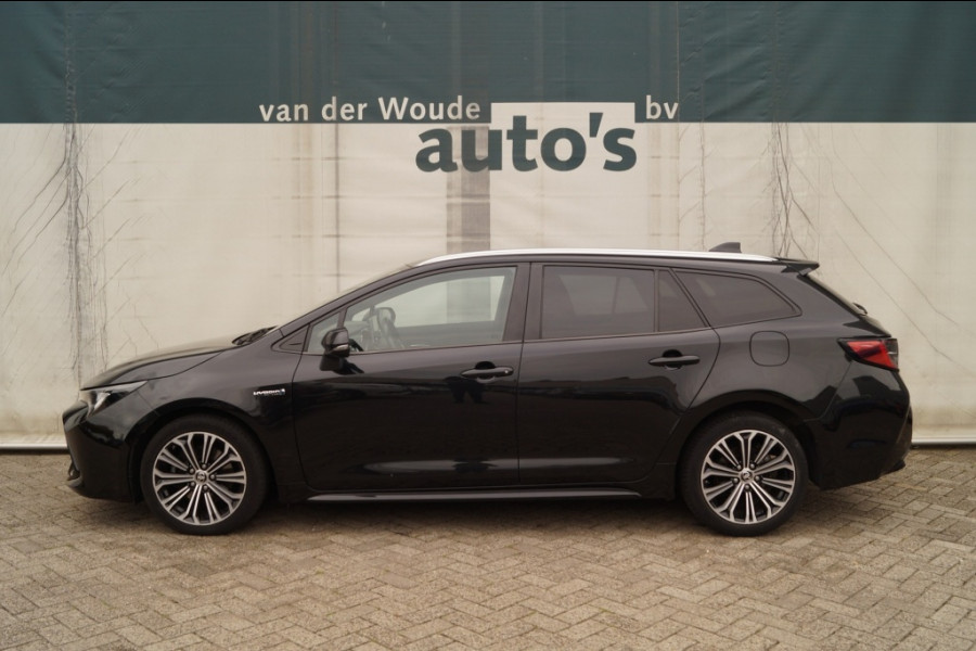 Toyota Corolla Touring Sports 2.0 Hybrid Business Plus -ECC-CAM-