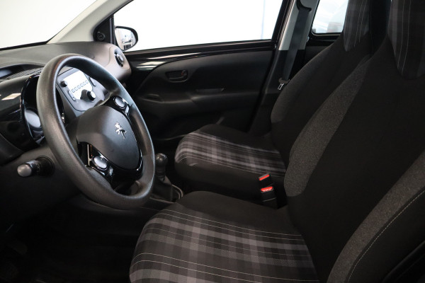 Peugeot 108 1.0 e-VTi Active 5-Drs. Airco