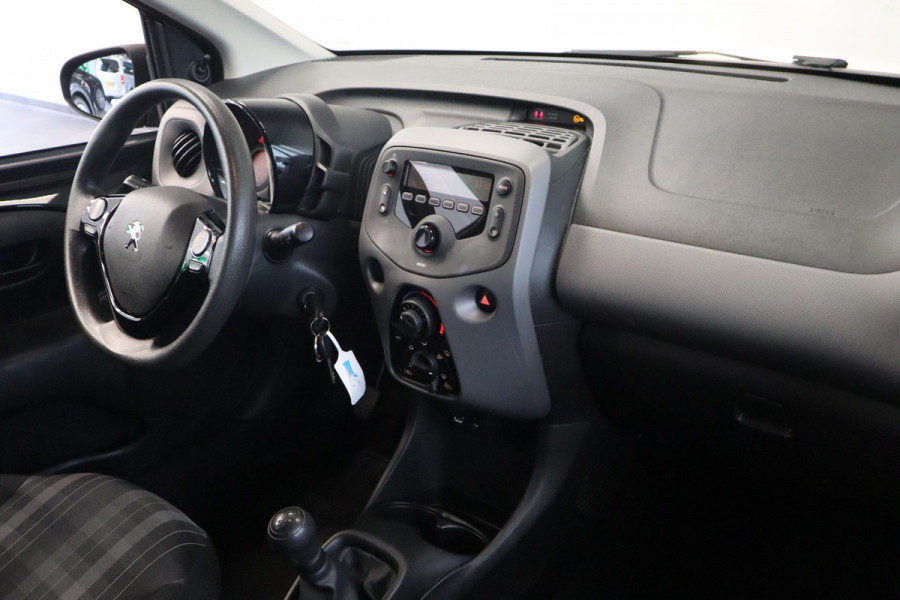 Peugeot 108 1.0 e-VTi Active 5-Drs. Airco