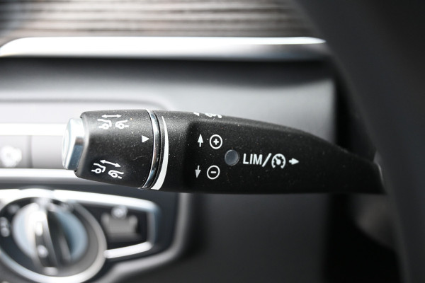 Mercedes-Benz V-Klasse 300d 4-MATIC L3 DC Avantgarde Distronic, LED, Electrische deuren, 4x4