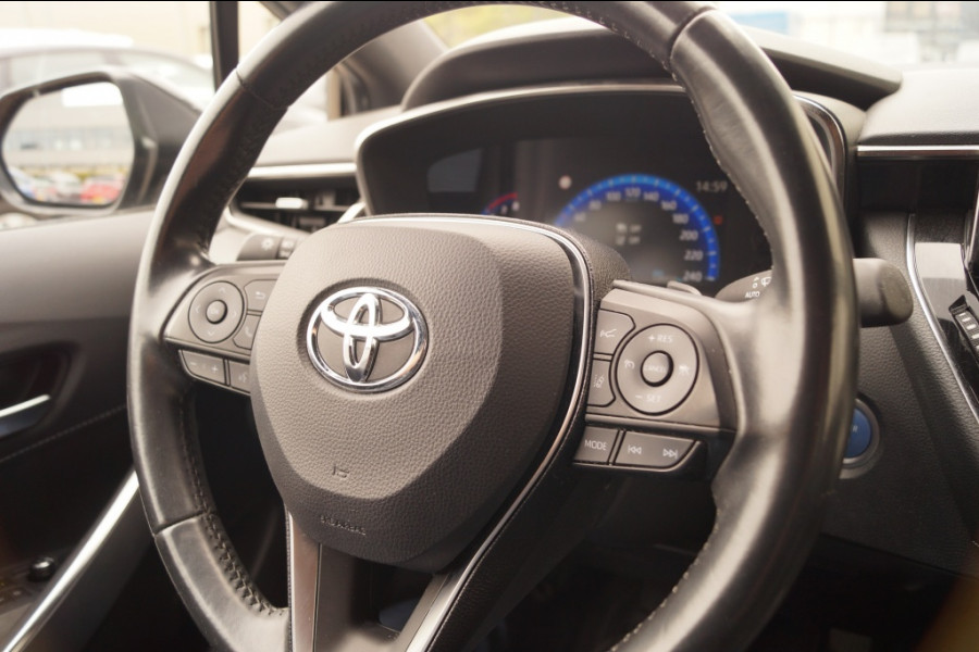 Toyota Corolla Touring Sports 2.0 Hybrid Business Plus -ECC-CAM-