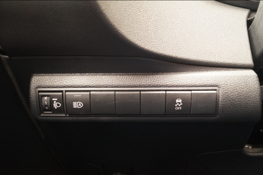 Toyota Corolla Touring Sports 2.0 Hybrid Business Plus -ECC-CAM-