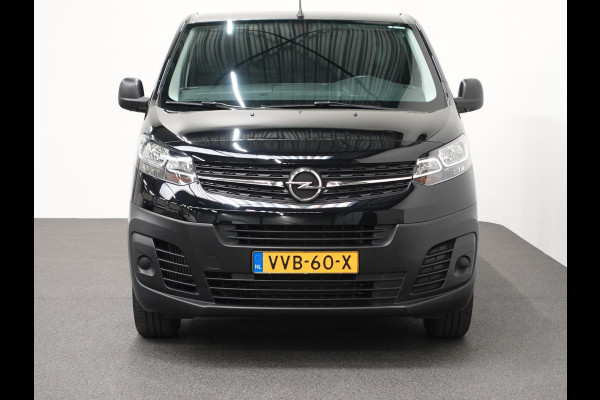 Opel Vivaro 145pk L3H1 Automaat Navigate Trekhaak Cruise control Apple Carplay Camera