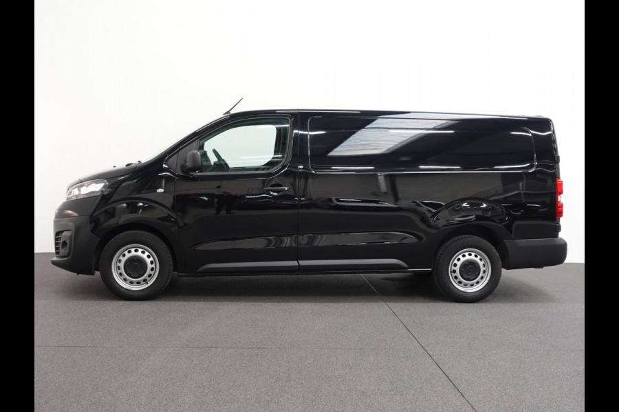 Opel Vivaro 145pk L3H1 Automaat Navigate Trekhaak Cruise control Apple Carplay Camera