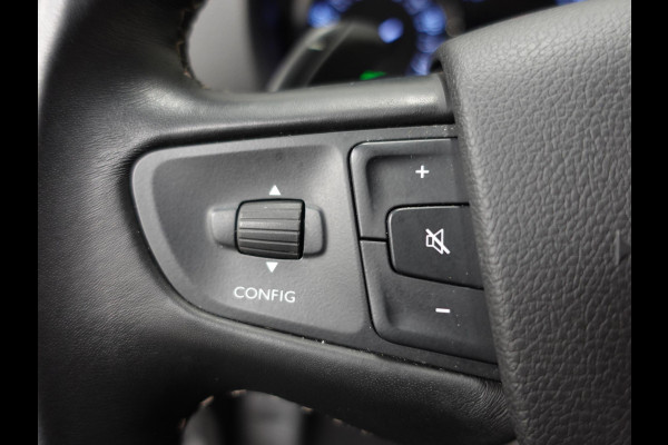 Opel Vivaro 145pk L3H1 Automaat Navigate Trekhaak Cruise control Apple Carplay Camera