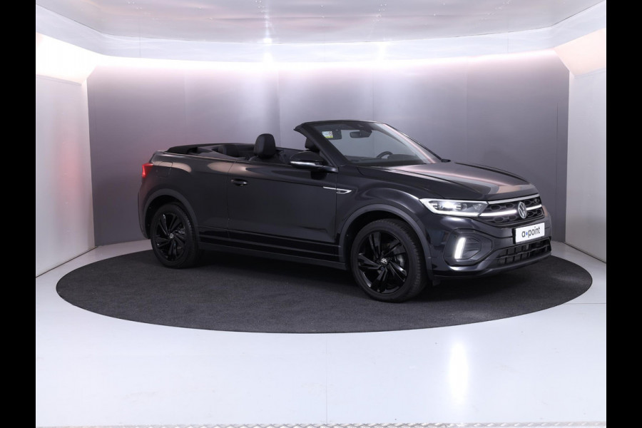 Volkswagen T-Roc 1.5 TSI Cabrio R-Line 150 pk Automaat (DSG) | Navigatie | Parkeersensoren (Park assist) | Achteruitrijcamera | Windscherm | Stoelverwarming | Black Style pakket | R-Line |