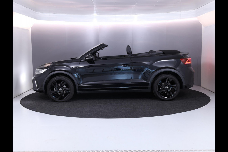 Volkswagen T-Roc 1.5 TSI Cabrio R-Line 150 pk Automaat (DSG) | Navigatie | Parkeersensoren (Park assist) | Achteruitrijcamera | Windscherm | Stoelverwarming | Black Style pakket | R-Line |