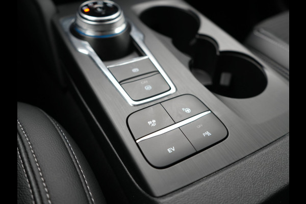 Ford Kuga 2.5 Titanium X Plug In Hybrid 225pk PHEV | Trekhaak Af Fabriek | Panodak | Adaptive Cruise | 360 Camera | Bang & Olufsen | Verwarmde Sportstoelen & Stuur | Blis | Navigatie | Keyless | DAB |