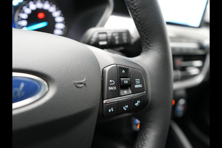 Ford Kuga 2.5 Titanium X Plug In Hybrid 225pk PHEV | Trekhaak Af Fabriek | Panodak | Adaptive Cruise | 360 Camera | Bang & Olufsen | Verwarmde Sportstoelen & Stuur | Blis | Navigatie | Keyless | DAB |
