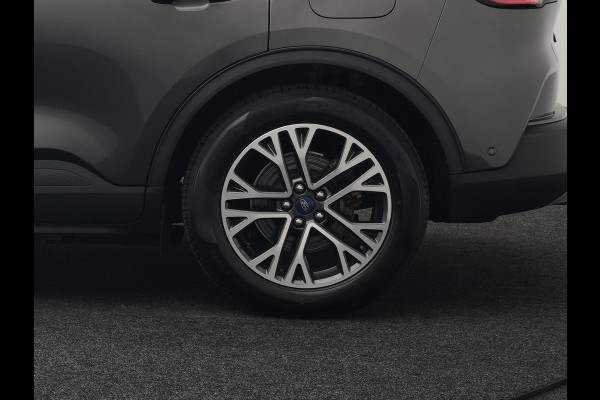 Ford Kuga 2.5 Titanium X Plug In Hybrid 225pk PHEV | Trekhaak Af Fabriek | Panodak | Adaptive Cruise | 360 Camera | Bang & Olufsen | Verwarmde Sportstoelen & Stuur | Blis | Navigatie | Keyless | DAB |