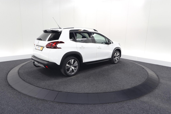 Peugeot 2008 PureTech 110 EAT6 Allure | Trekhaak | Camera | Panoramadak | Apple Carplay