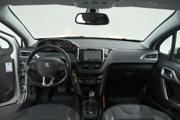 Peugeot 2008 PureTech 110 EAT6 Allure | Trekhaak | Camera | Panoramadak | Apple Carplay