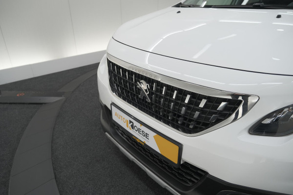 Peugeot 2008 PureTech 110 EAT6 Allure | Trekhaak | Camera | Panoramadak | Apple Carplay