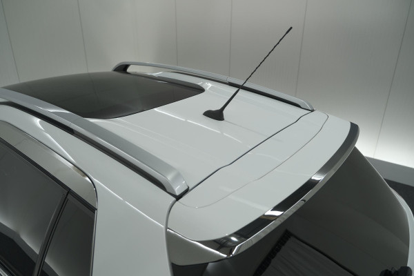 Peugeot 2008 PureTech 110 EAT6 Allure | Trekhaak | Camera | Panoramadak | Apple Carplay