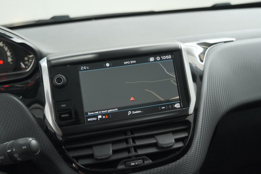 Peugeot 2008 PureTech 110 EAT6 Allure | Trekhaak | Camera | Panoramadak | Apple Carplay