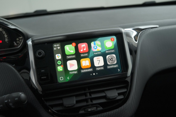 Peugeot 2008 PureTech 110 EAT6 Allure | Trekhaak | Camera | Panoramadak | Apple Carplay