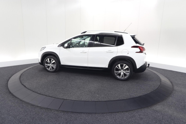 Peugeot 2008 PureTech 110 EAT6 Allure | Trekhaak | Camera | Panoramadak | Apple Carplay