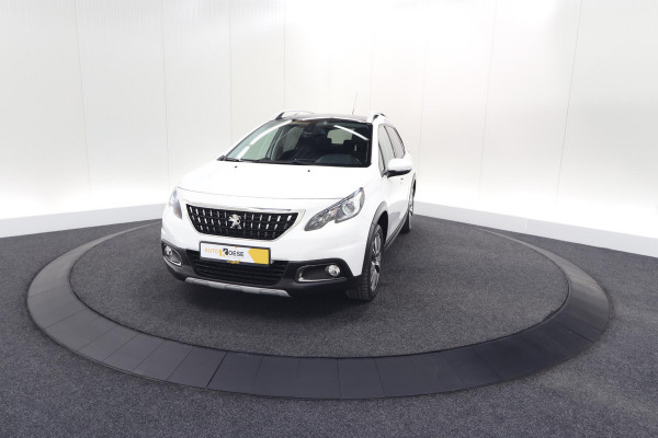 Peugeot 2008 PureTech 110 EAT6 Allure | Trekhaak | Camera | Panoramadak | Apple Carplay