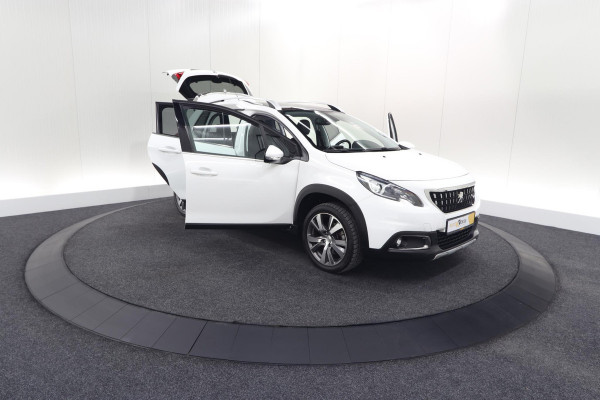 Peugeot 2008 PureTech 110 EAT6 Allure | Trekhaak | Camera | Panoramadak | Apple Carplay