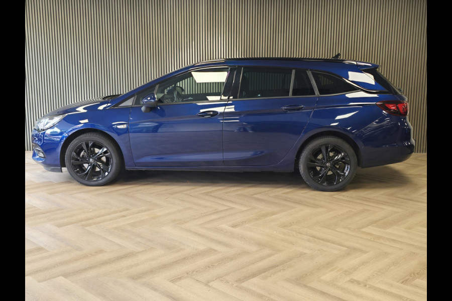 Opel Astra Sports Tourer 1.2 Ultimate TREKHAAK CAMERA PARKEERSENSOREN NAVI DAB+ LANE ASSIST STOELVERWARMING STUURVERWARMING