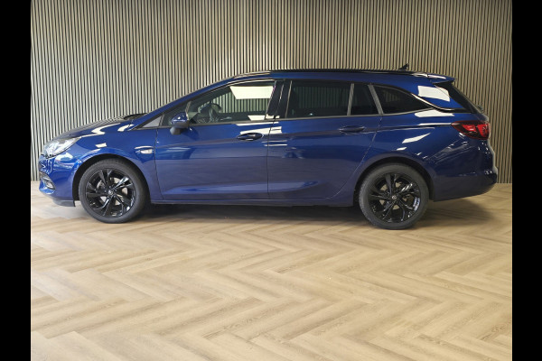 Opel Astra Sports Tourer 1.2 Ultimate TREKHAAK CAMERA PARKEERSENSOREN NAVI DAB+ LANE ASSIST STOELVERWARMING STUURVERWARMING