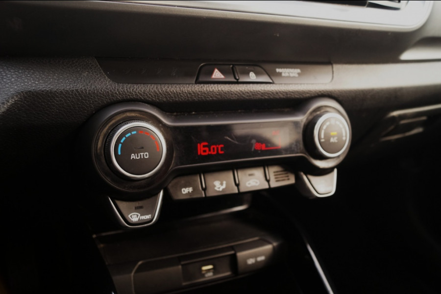Kia Stonic 1.0 T-GDi MHEV DynamicLine Plus -NAVI-ECC-TREKHAAK-