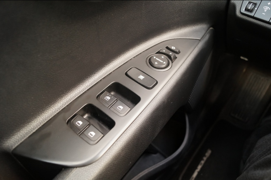 Kia Stonic 1.0 T-GDi MHEV DynamicLine Plus -NAVI-ECC-TREKHAAK-
