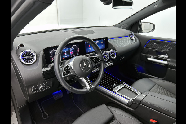 Mercedes-Benz B-Klasse 180 Star Edition Luxury Line | Achteruitrijcamera | Sfeerverlichting | Stoelverwarming |Trekhaak | Keyless Entry | Inclusief 24 maanden MB Certified garantie voor Europa.