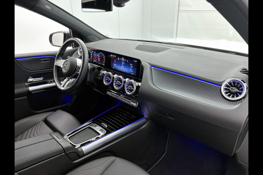 Mercedes-Benz B-Klasse 180 Star Edition Luxury Line | Achteruitrijcamera | Sfeerverlichting | Stoelverwarming |Trekhaak | Keyless Entry | Inclusief 24 maanden MB Certified garantie voor Europa.