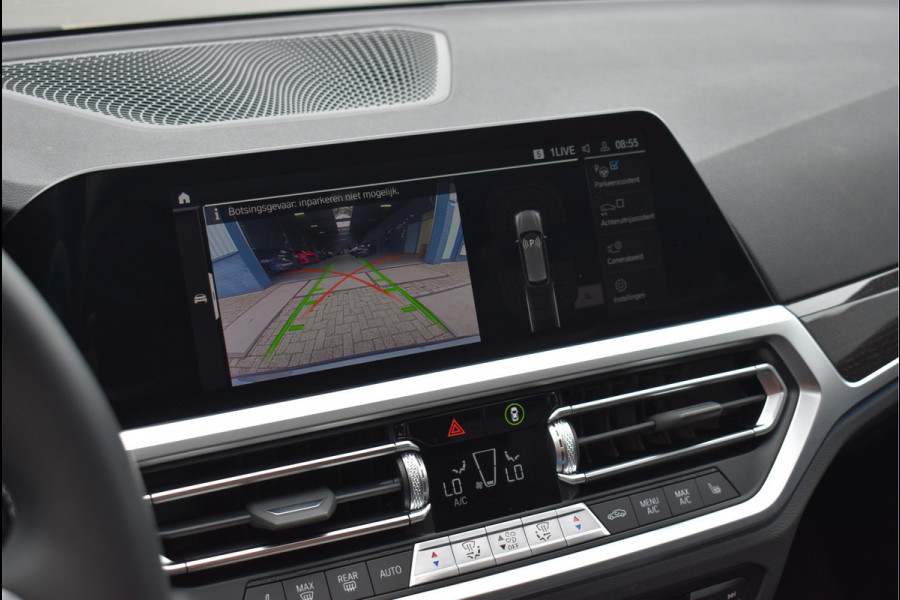BMW 3 Serie Touring 330e xDrive M-Sport 292 Pk Pano Navi Live Shadow Line Vol Leder 19 Inch