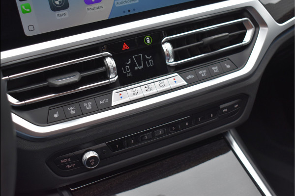 BMW 3 Serie Touring 330e xDrive M-Sport 292 Pk Pano Navi Live Shadow Line Vol Leder 19 Inch