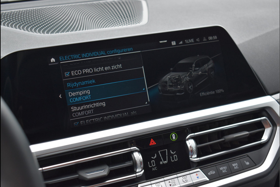 BMW 3 Serie Touring 330e xDrive M-Sport 292 Pk Pano Navi Live Shadow Line Vol Leder 19 Inch