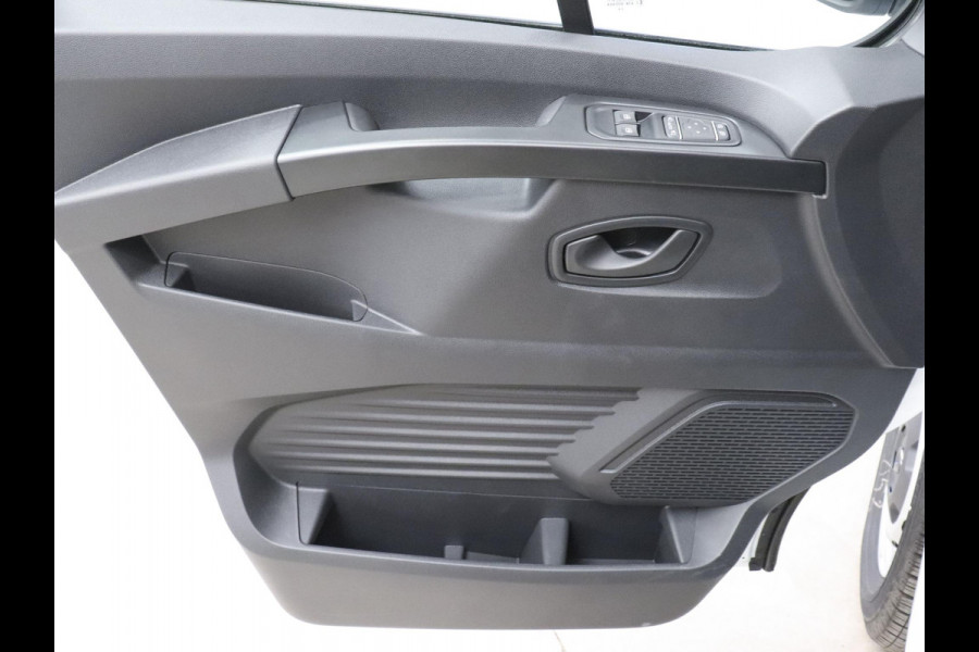 Renault Trafic 2.0 Blue dCi 150PK T30 L2H1 Advance Dubbele Cabine Airco Bluetooth Camera Cruise PDC Trekhaak