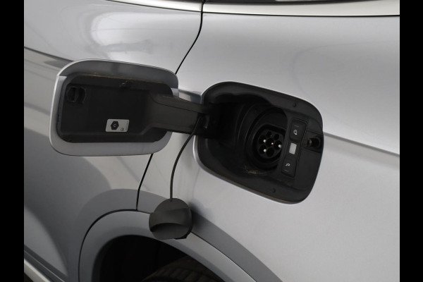 Audi Q5 Sportback 50 TFSI e S edition | Stoelverwarming | Adaptive cruise | Carplay | Matrix LED | Half leder | Sportstoelen | Virtual Cockpit | PHEV