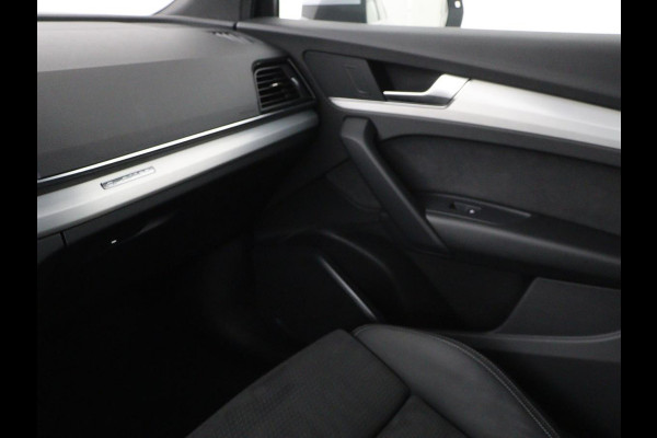 Audi Q5 Sportback 50 TFSI e S edition | Stoelverwarming | Adaptive cruise | Carplay | Matrix LED | Half leder | Sportstoelen | Virtual Cockpit | PHEV