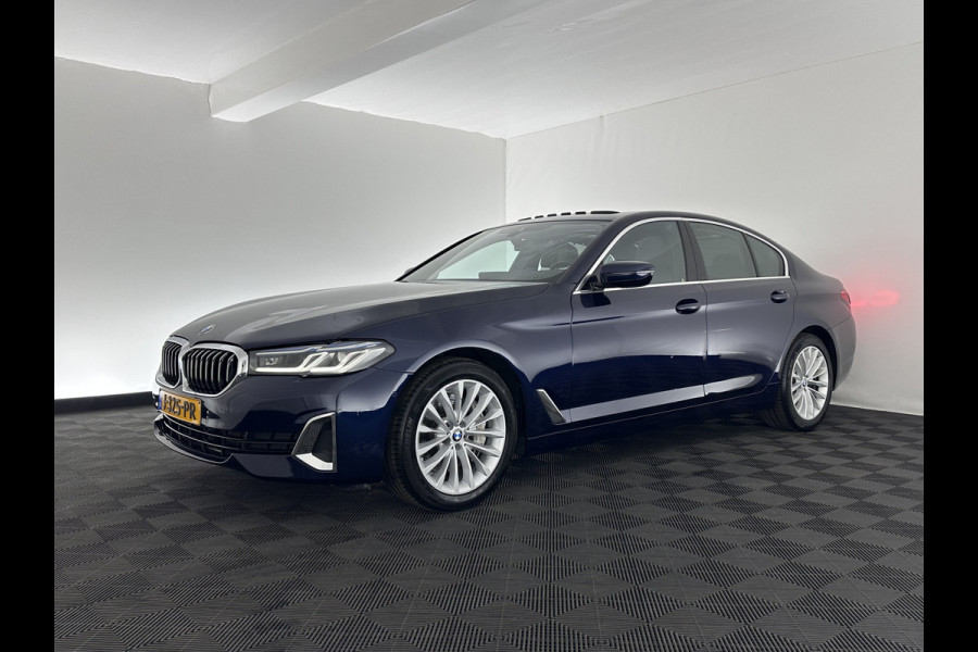BMW 5 Serie 540i xDrive High Executive Edition Aut. *PANO | LUXURY-LEATHER | LASER-LIGHT | BOWERS&WILKINS | MEMORY-PACK | HEATED-COMFORTSEATS | DIGI-COCKPIT | NAVI-FULLMAP | ECC | PDC | CRUISE | 18''ALU*